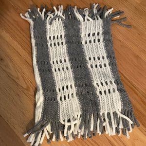 Knitted Grey & White  Ladies Wrapped Around Scarf
